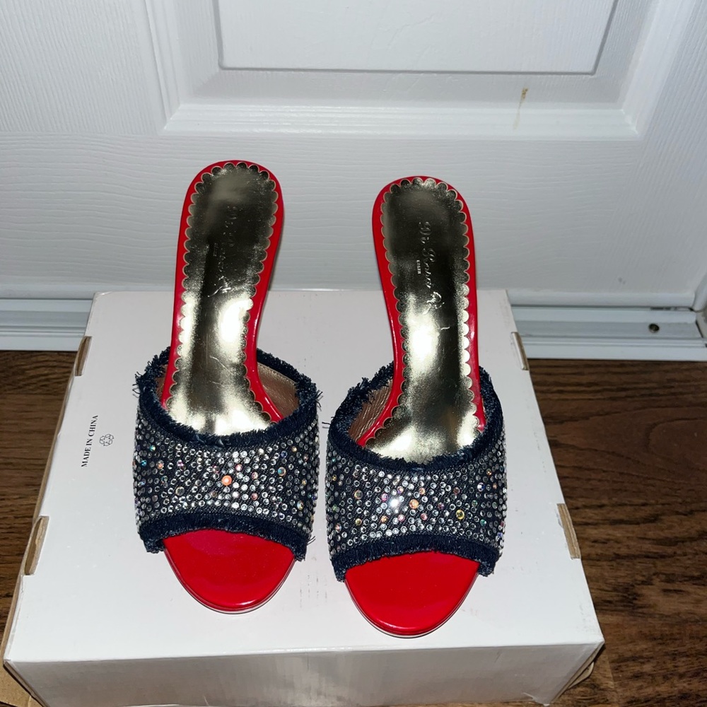 Di Rosa Heels - Picture 3 of 3